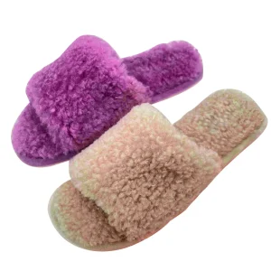 Pantofole donna invernali antiscivolo colorate, disponibile in diversi colori e taglie.