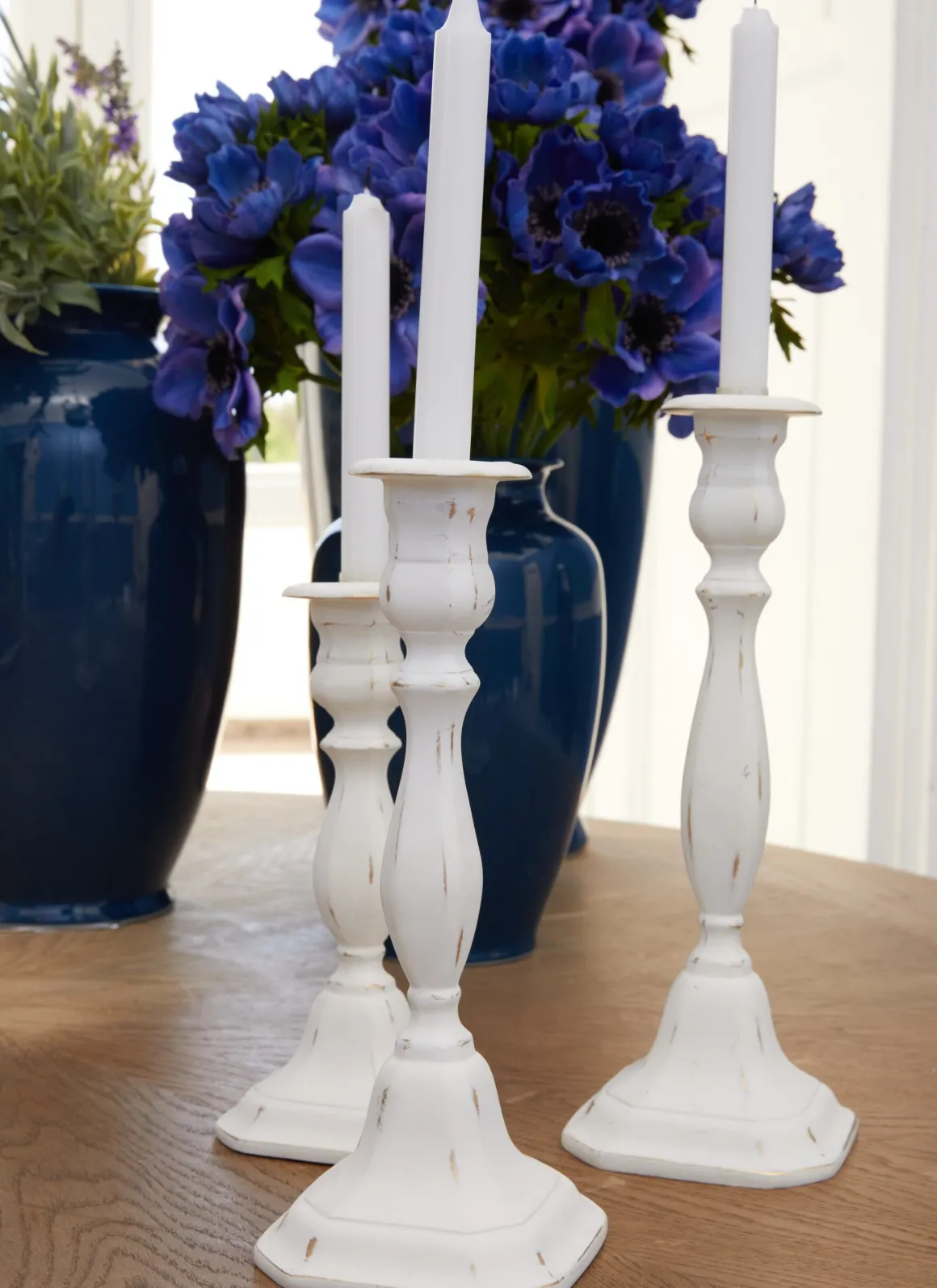 portacandela_antique_con__0.webp Portacandela Antique con finiture in bianco antico