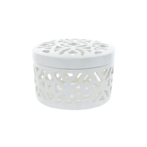 Scatola in porcellana bianca traforata lavorata a manornDimensioni: cm 20x13,5