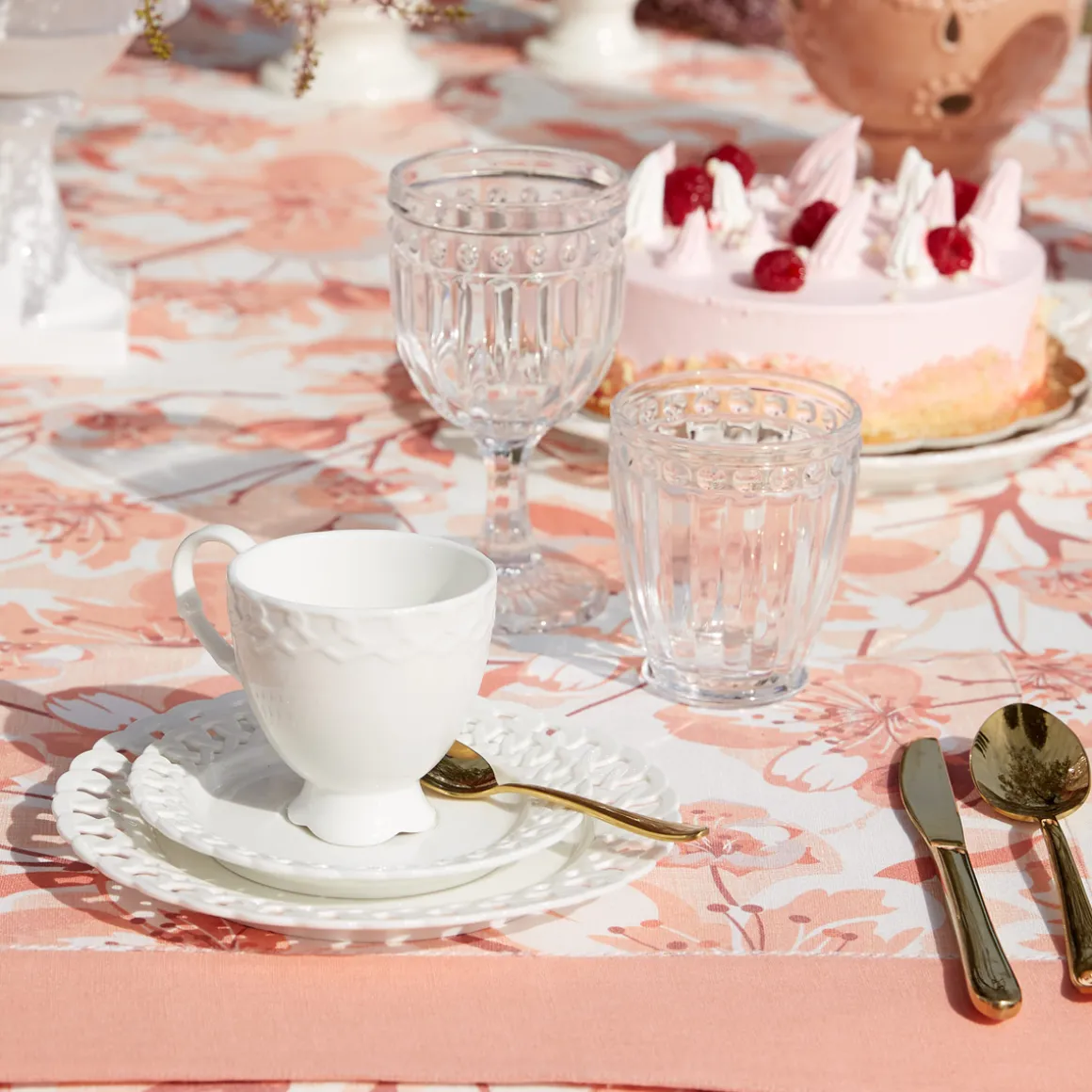 set__calici_motivo_in_ril_0-1.webp Set 2 Calici motivo in rilievo