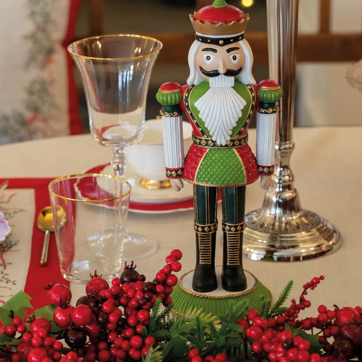 statuina_decorativa_schia_1.webp Statuina decorativa schiaccianoci