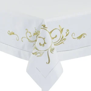 Tovaglia ricamata con bordo applicato e orlo punto a giorno