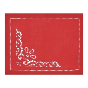Tovaglia tinta unita rosso ricamata a mano.
